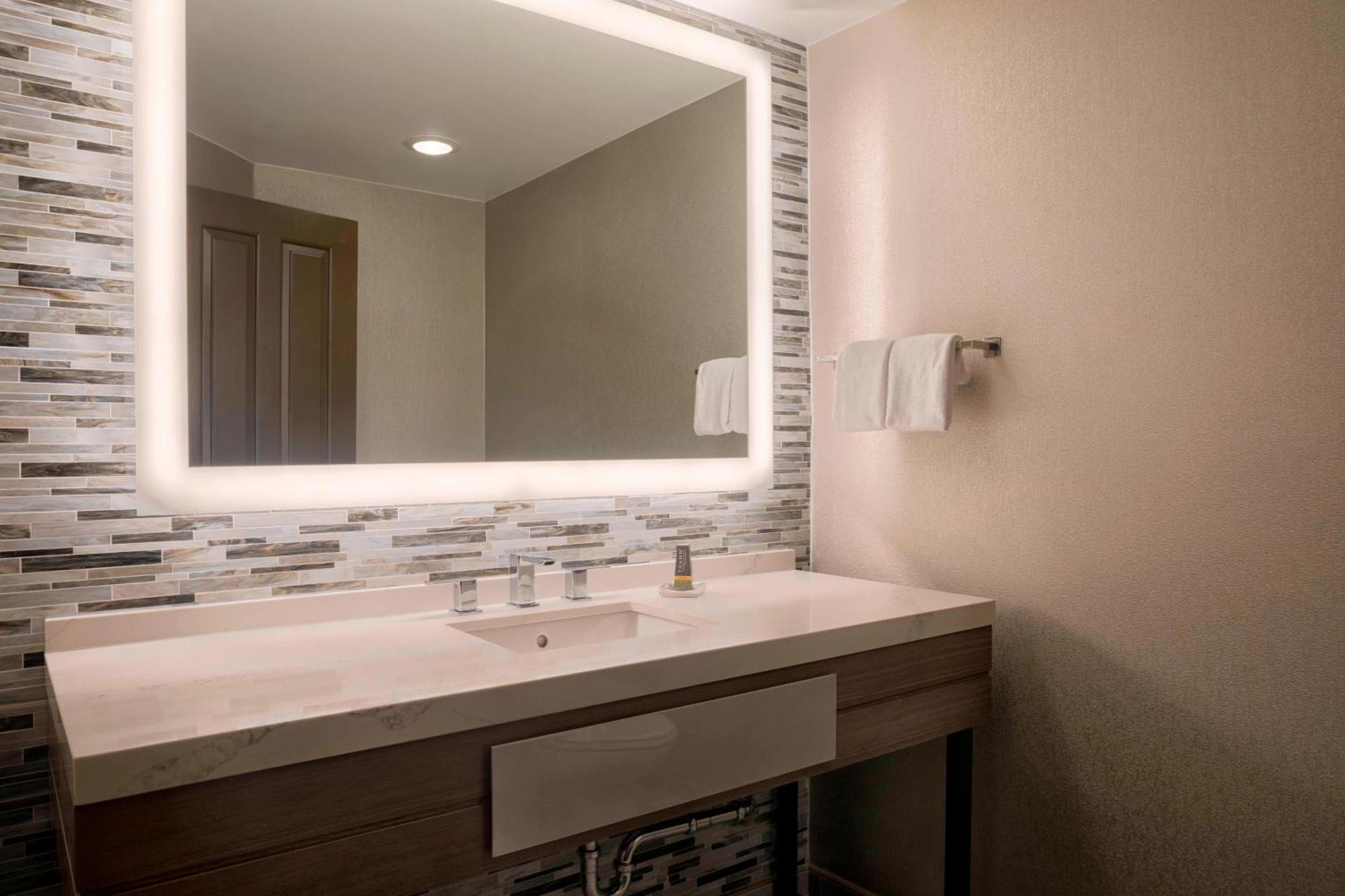 วินส์ตัน-ซาเลม แมริออท Hotel วินสตัน-ซาเลม ภายนอก รูปภาพ
